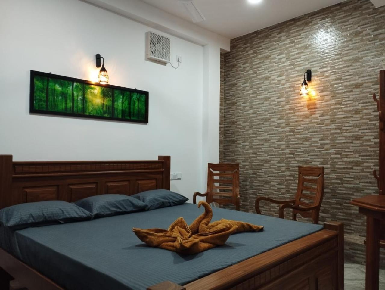 רטנאפורה Star Rain Tour Inn מראה חיצוני תמונה